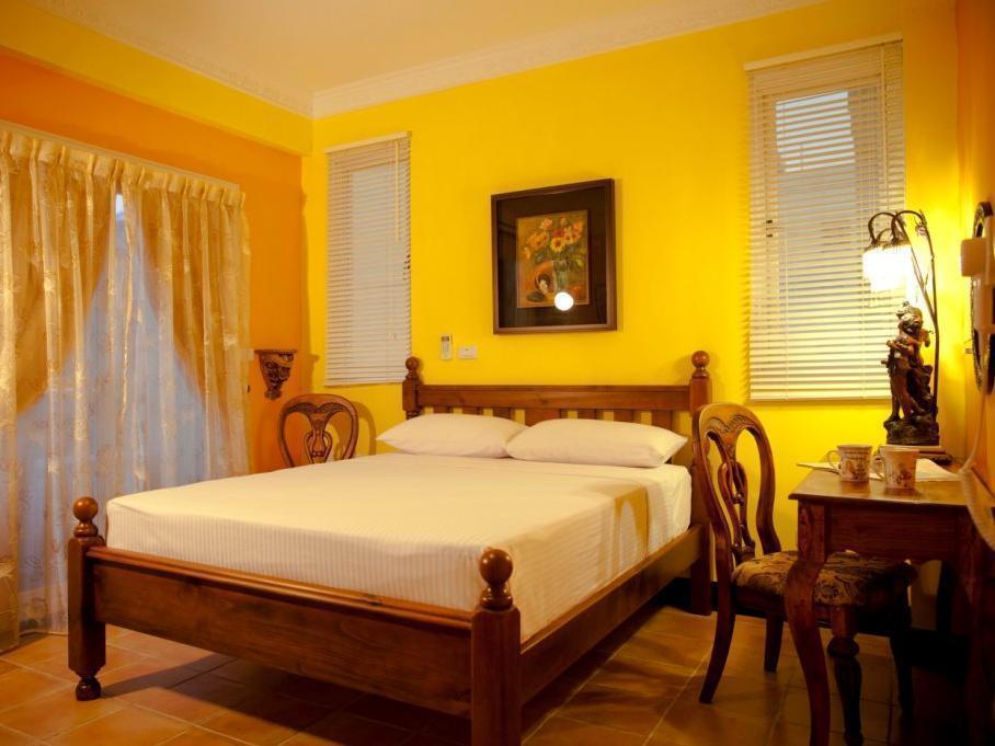 Alongs Garden Bed & Breakfast Hằng Xuân Cổ Trấn Ngoại thất bức ảnh